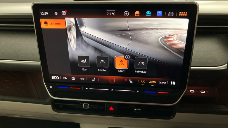 Volkswagen ID. Buzz 210kW Style Pro 79kWh 5dr Auto Electric Estate